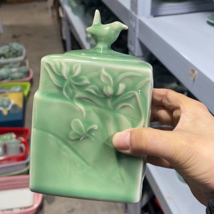 微瑕……………………………………