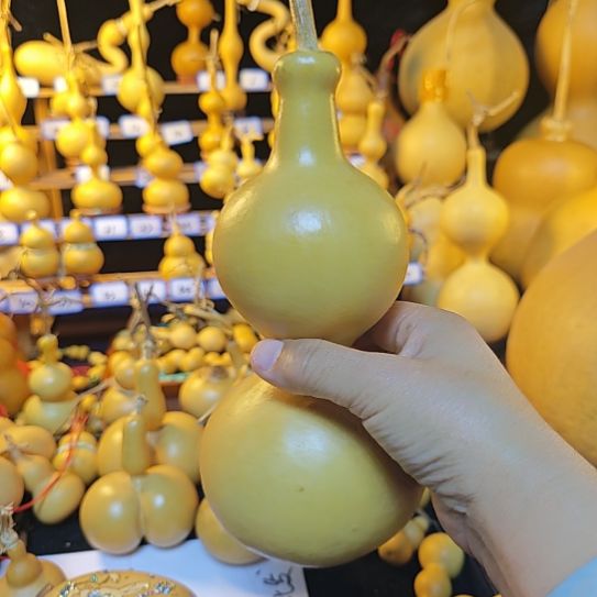 梧***语大叶紫檀（黑酸枝木类）