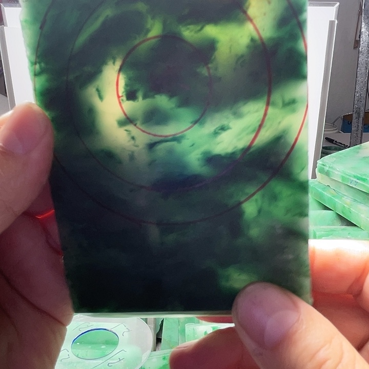 灵***玲定制石英质玉（非洲翠）