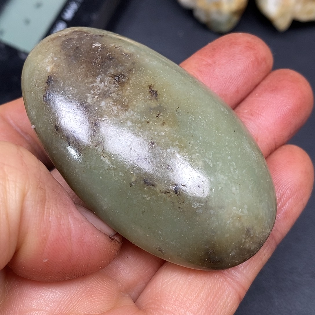 和田玉未镶嵌珠宝奇石