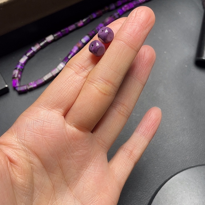 苏纪石（舒俱来）银S925镶嵌耳环