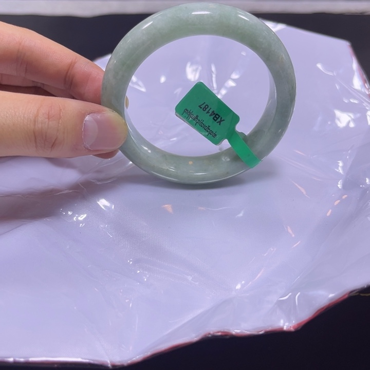 翡翠手镯未镶嵌天然A货翡翠多样性团购发一件