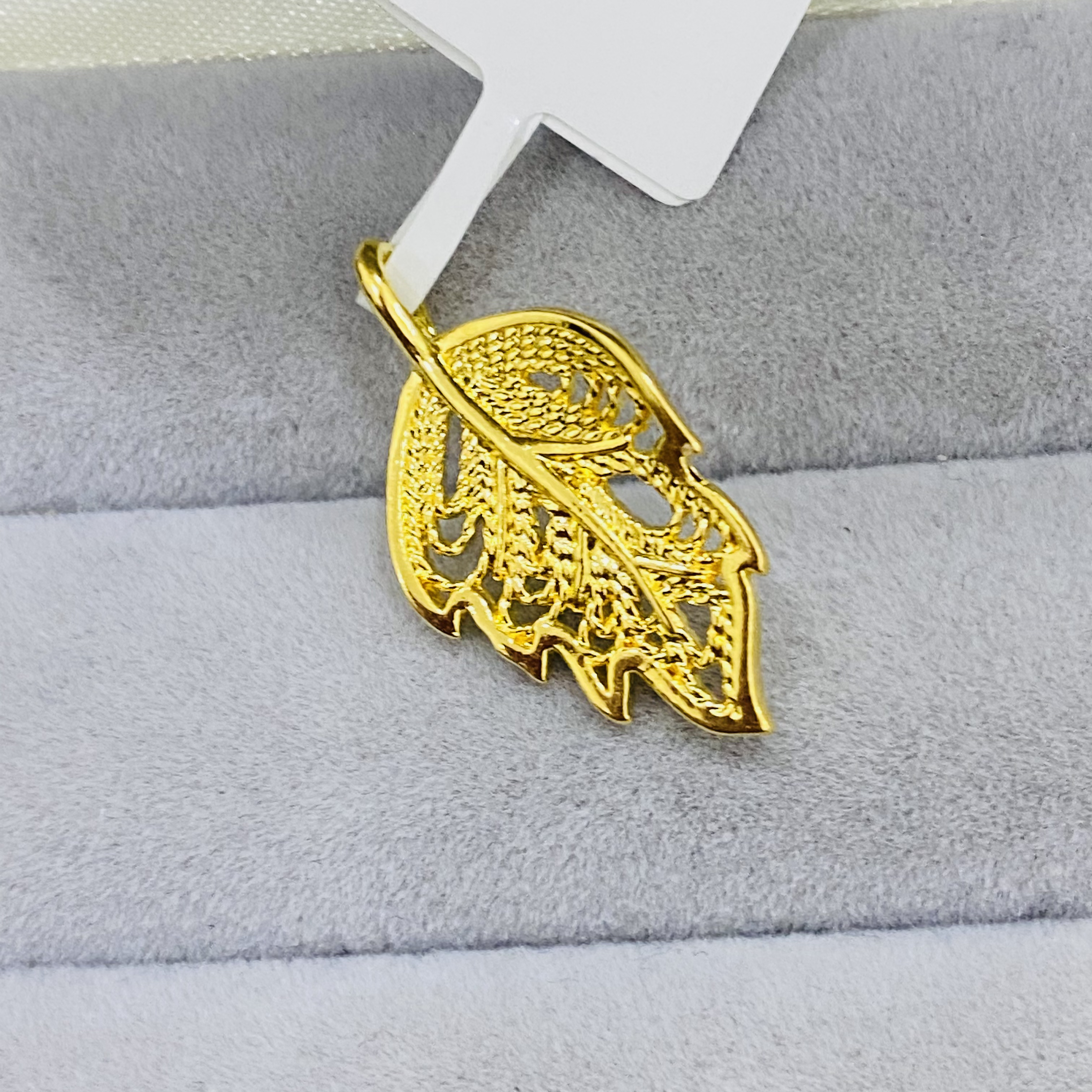 【莹莹专享】足金999饰品 金叶子 0.29 GP