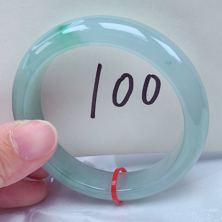 翡翠未镶嵌手镯翡翠