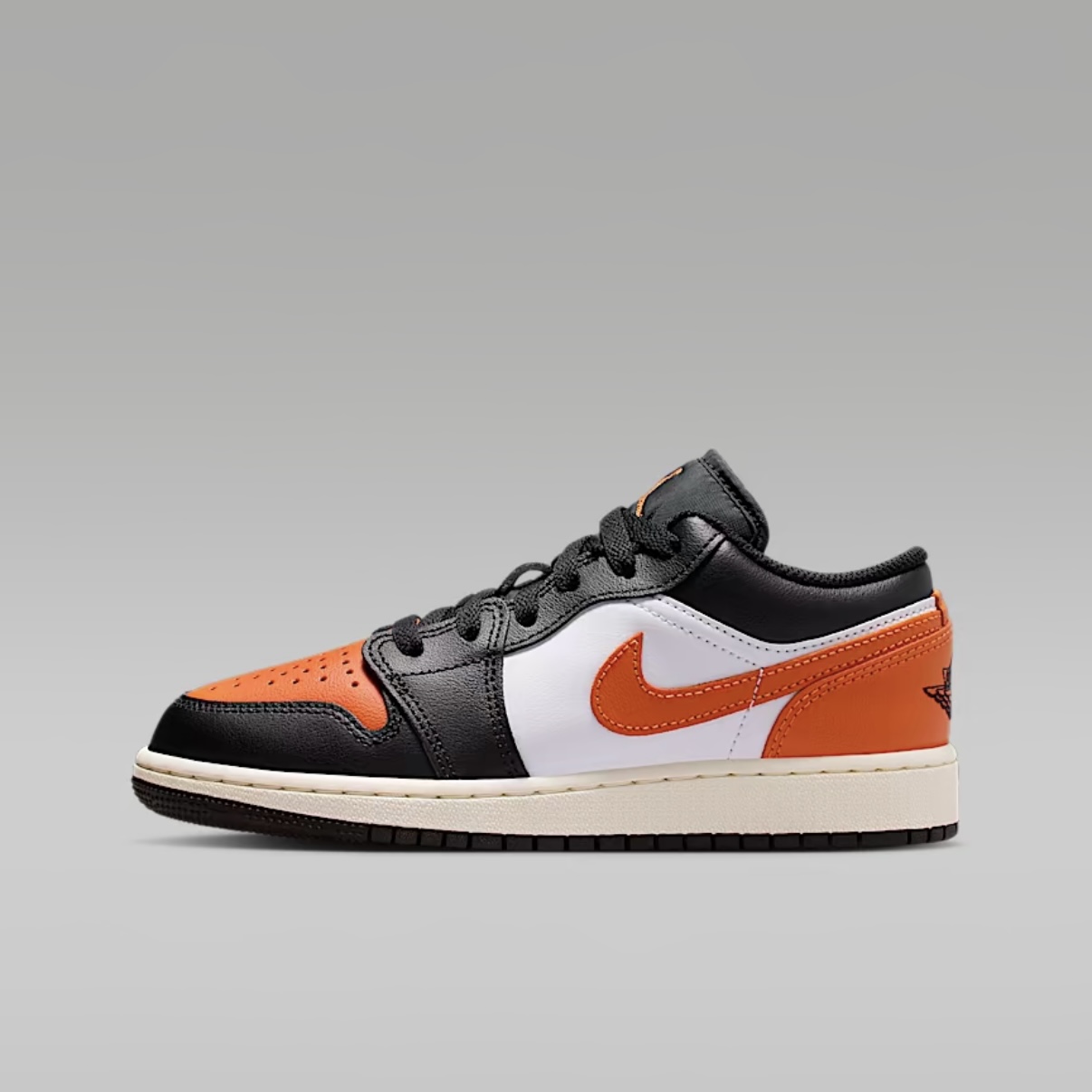 NIKE/耐克AIR JORDAN 1（GS) 女士扣碎橙低帮复古运动鞋 553560081