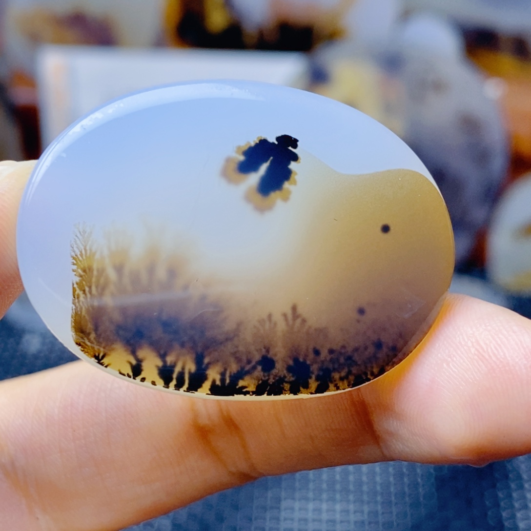 玛瑙/玉髓未镶嵌珠宝奇石