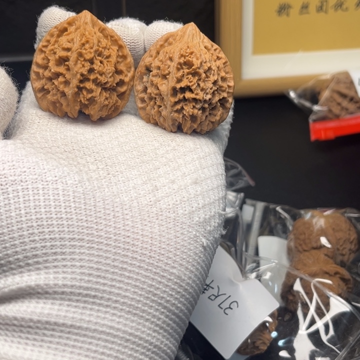 文玩核桃吊坠41满天星2539
