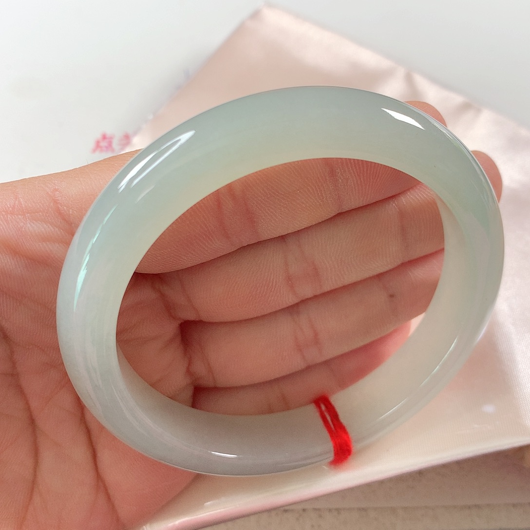 翡翠手镯未镶嵌60+圈口①⑥⑤