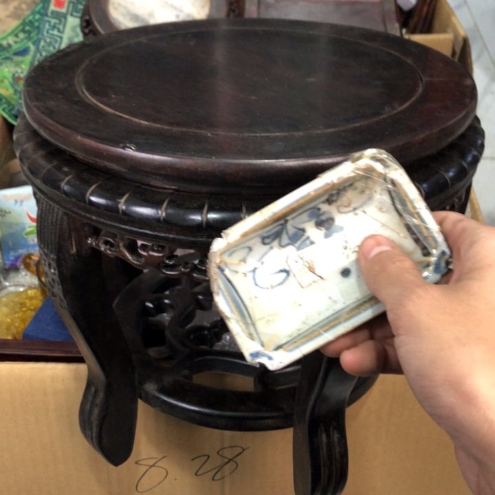  陶瓷孤品单件车里拍