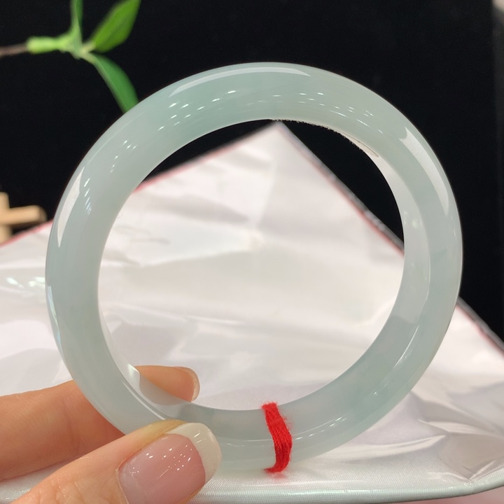 翡翠手镯未镶嵌111-1896