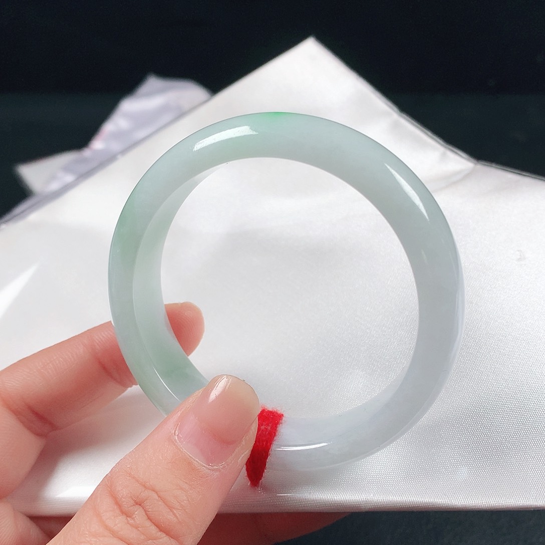 翡翠手镯未镶嵌53圈000197