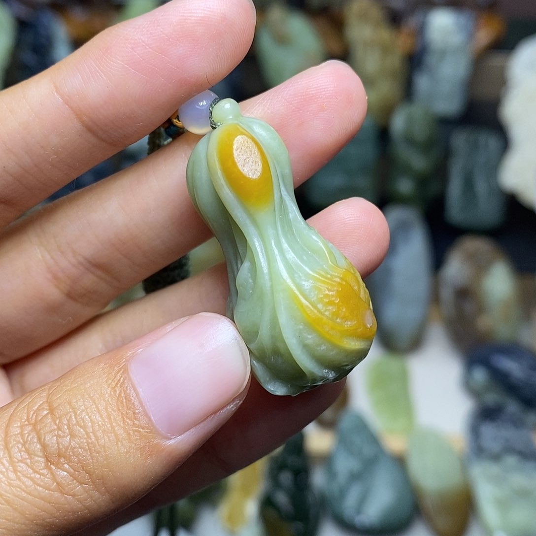 颈饰未镶嵌和田玉u****9
