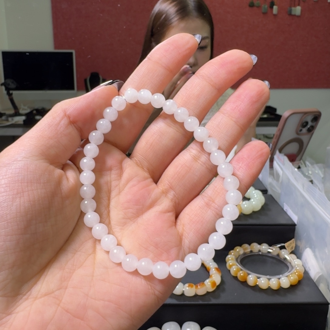 和田玉手链未镶嵌