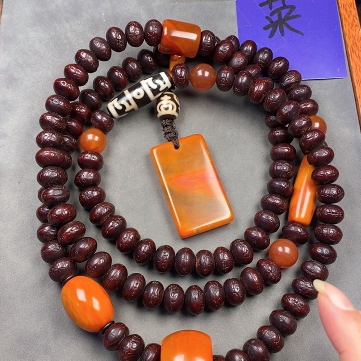 凤眼菩提吊坠凤眼