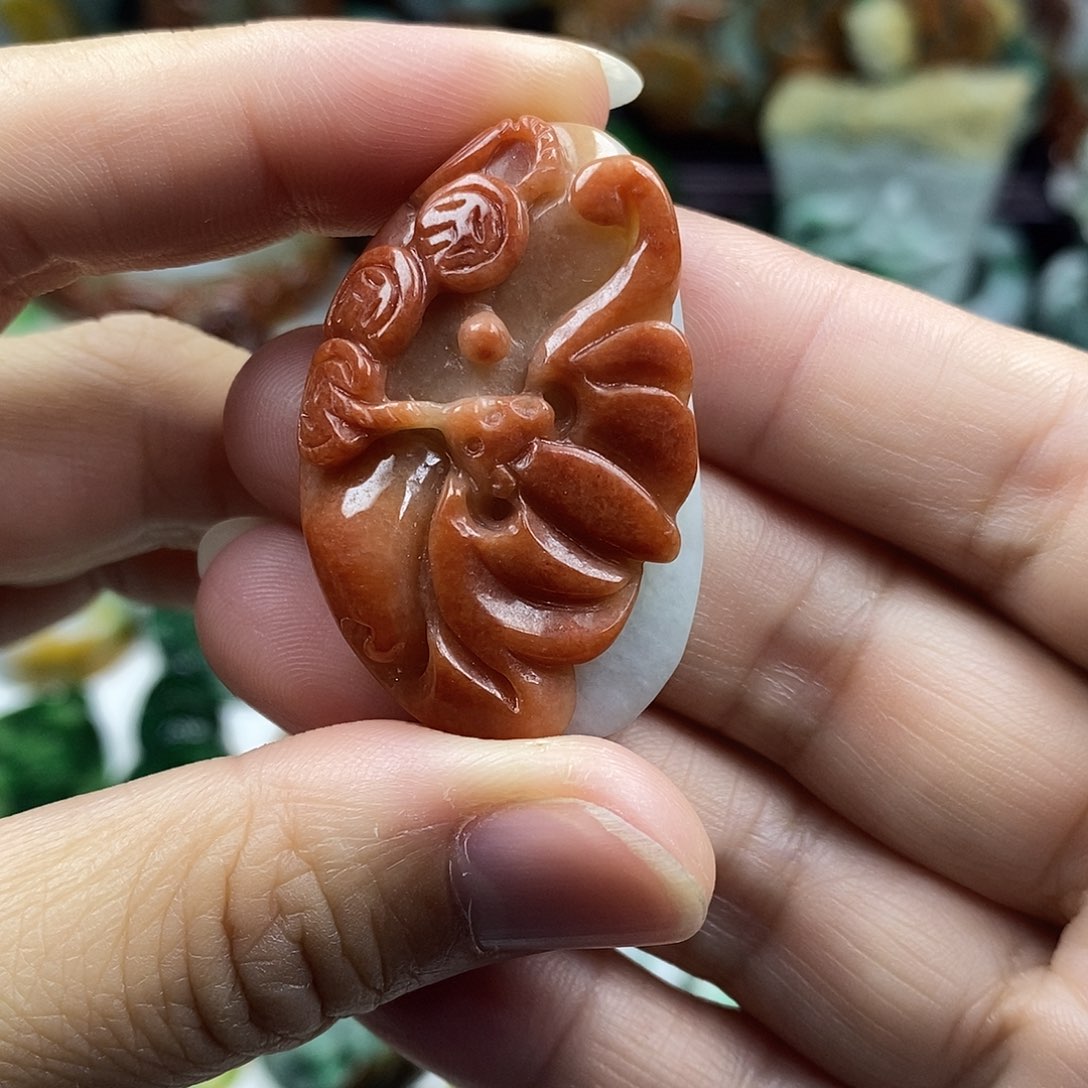 颈饰未镶嵌翡翠牌子