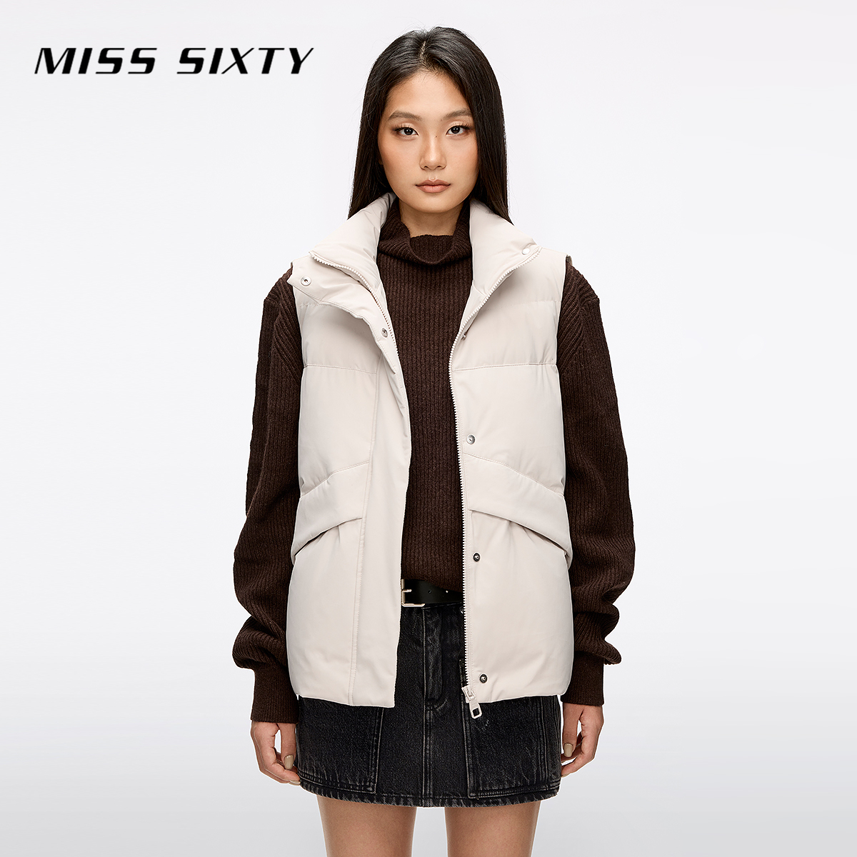 【鹅绒】Miss Sixty2025秋季新款羽绒背心马甲短款拉链按扣90白鹅绒