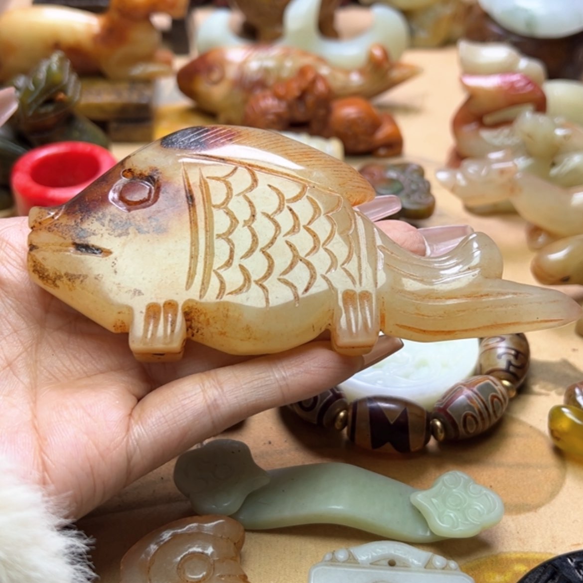 【闪购商品】蛇纹石玉颈饰未镶嵌