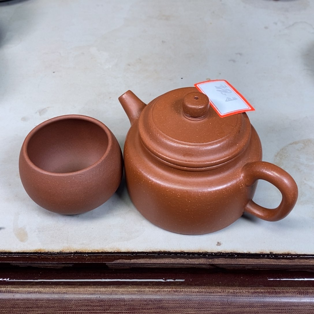 紫泥茶壶巍**?宜兴紫砂壶200cc德中半手工