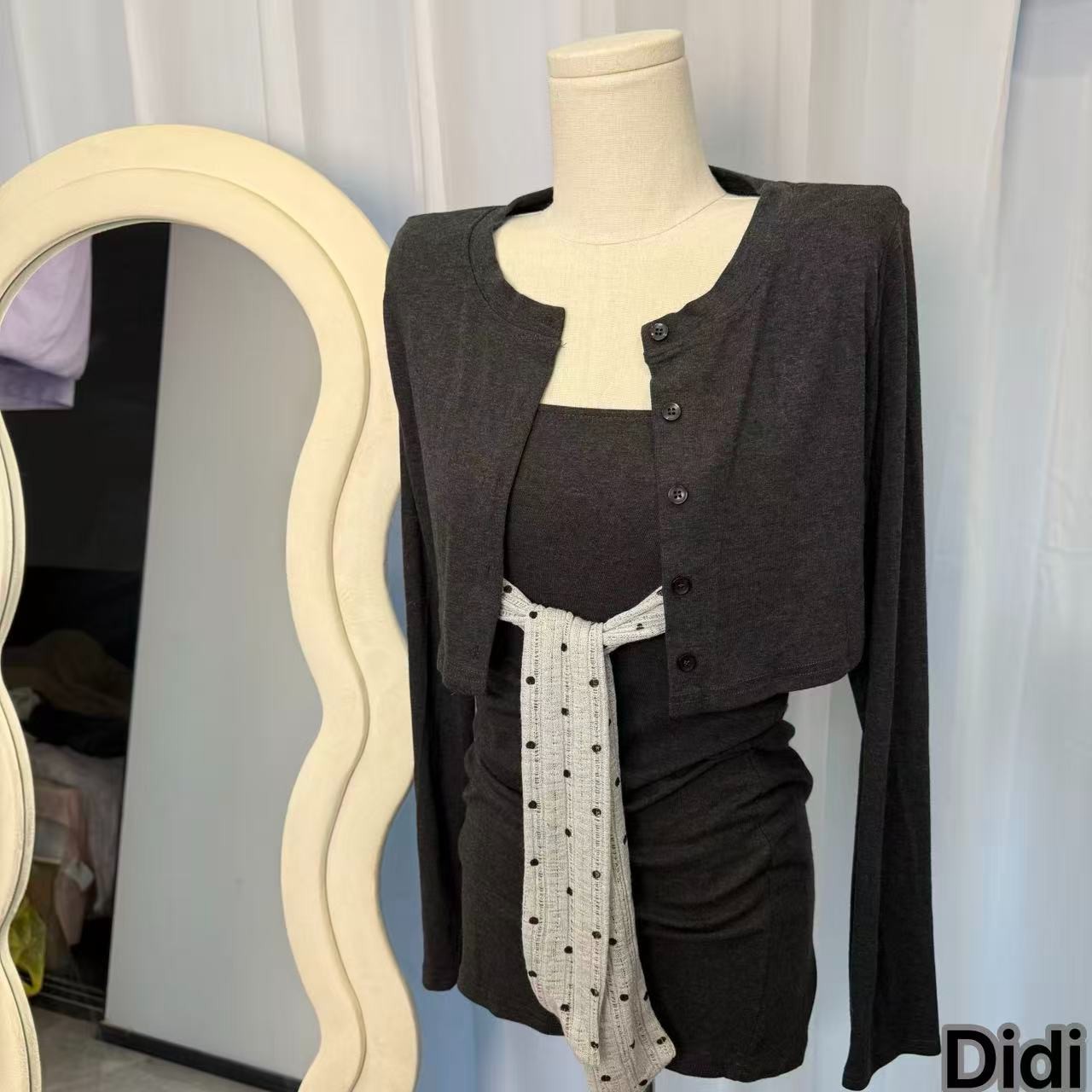 【Didi】纯欲风上衣显瘦秋季女装蕾丝小香风长袖针织时尚百搭打底