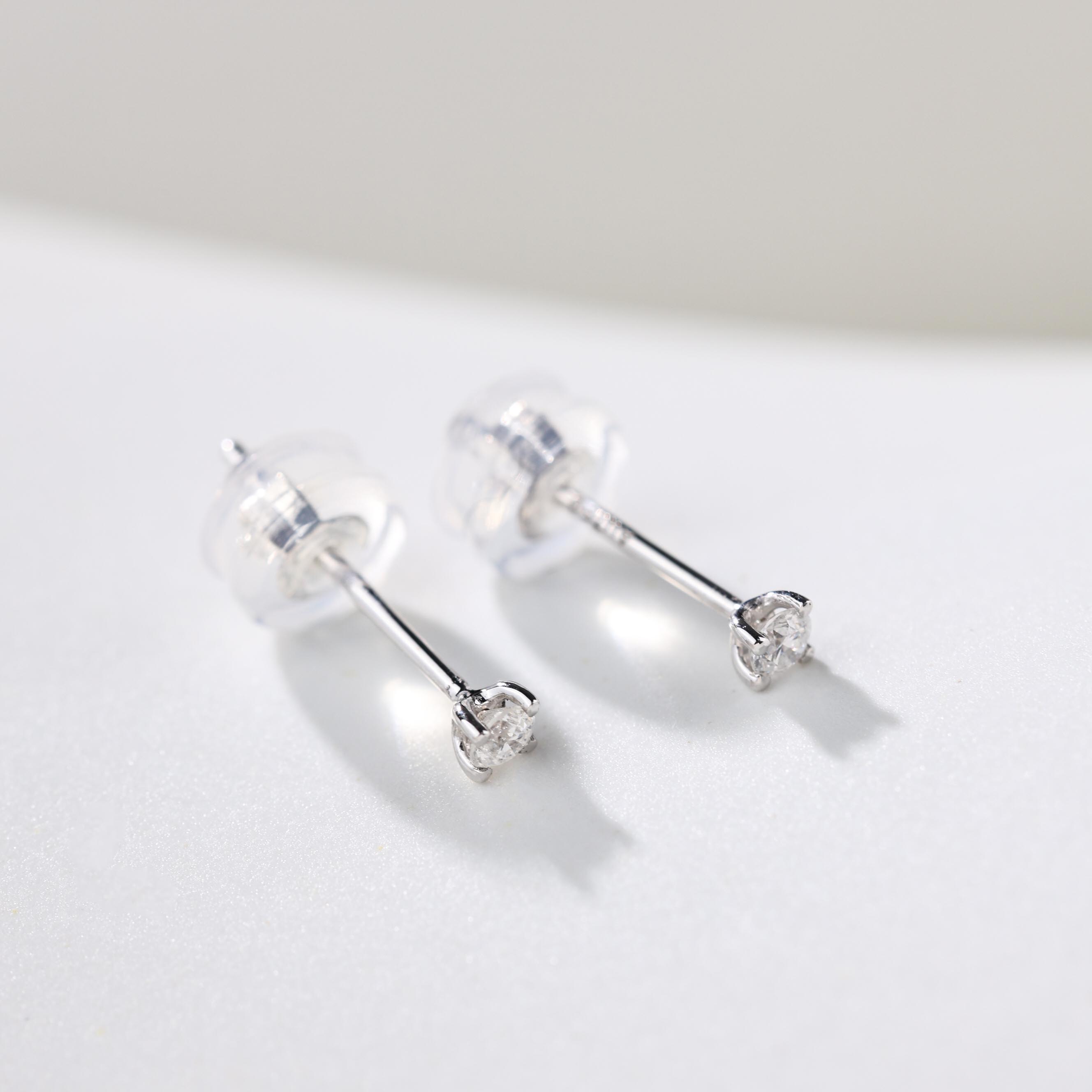 【举石臻选】TA1206-1186-18钻石耳饰18k（一对）H