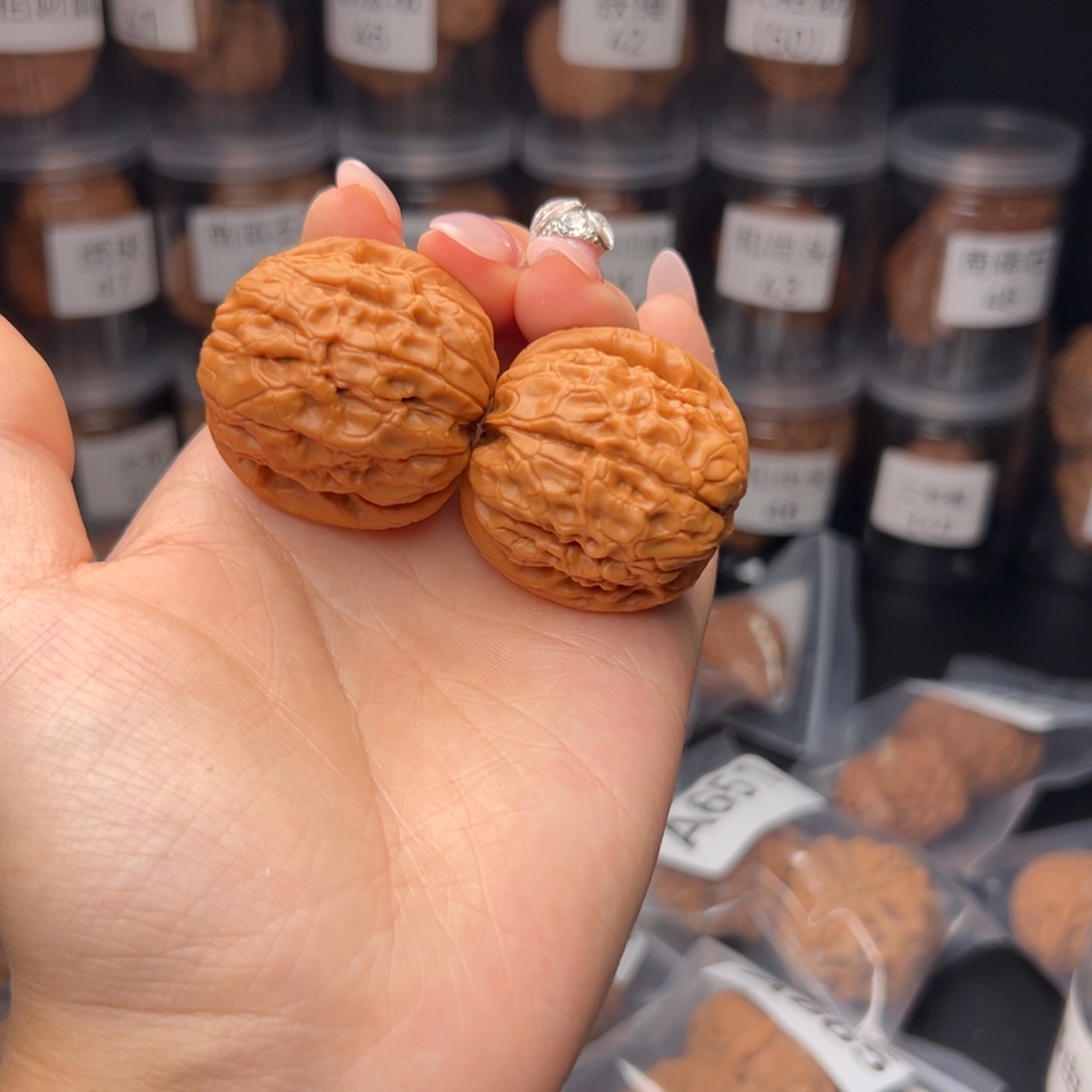 文玩核桃吊坠不*甲骨文