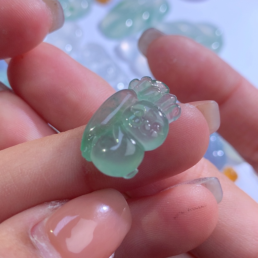 【闪购商品】翡翠颈饰未镶嵌缅甸