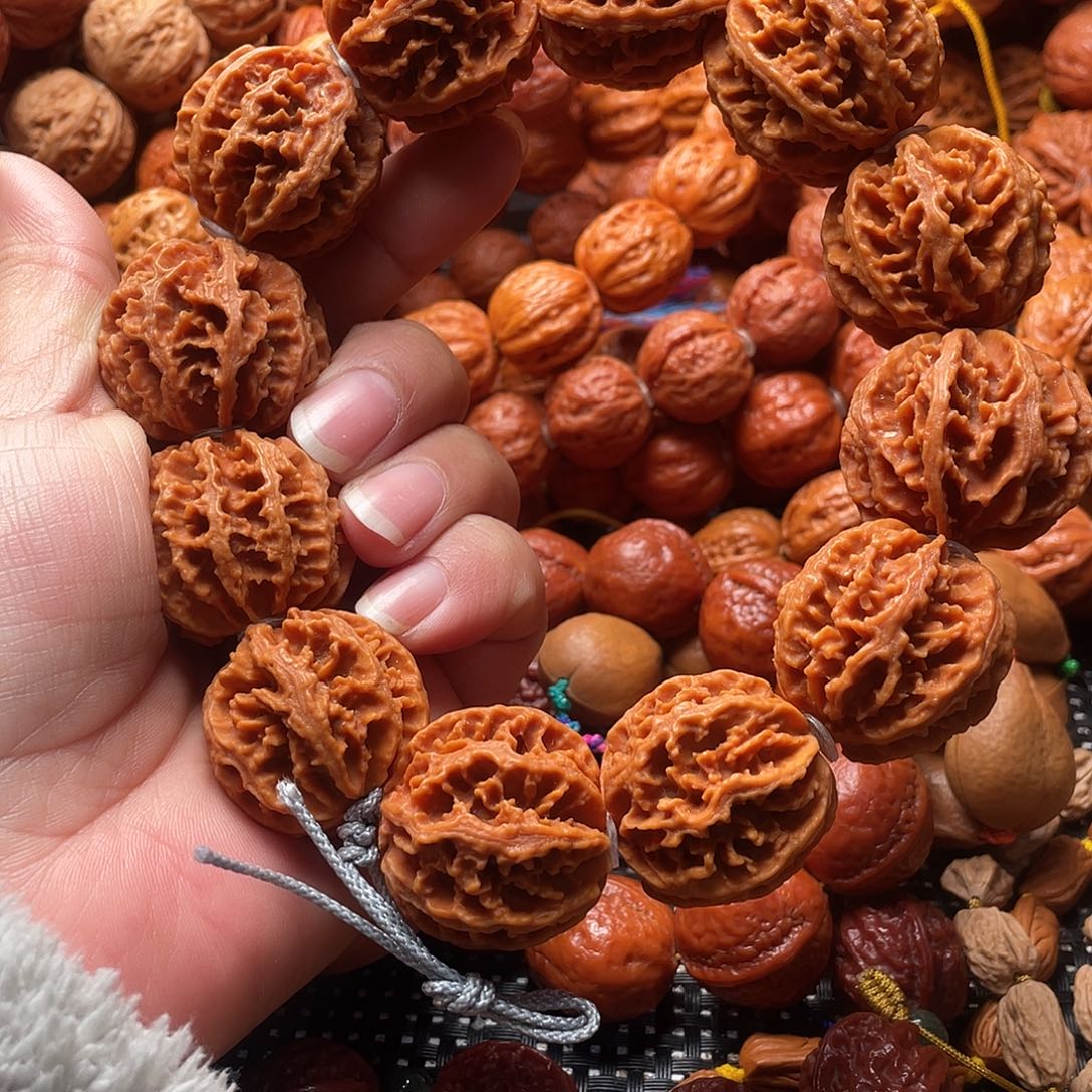 文玩核桃手串粗筋八棱