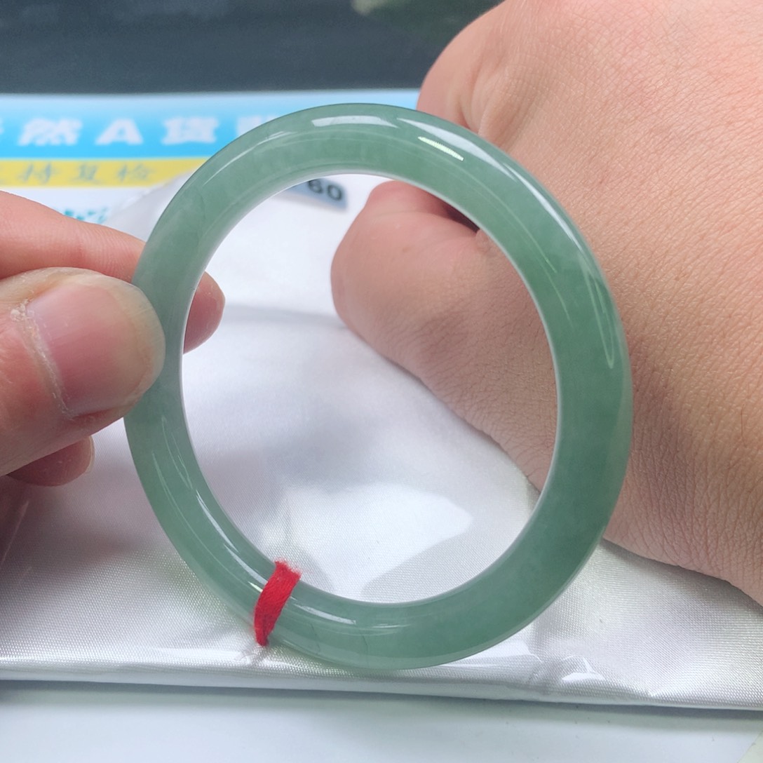 翡翠手镯未镶嵌00760号