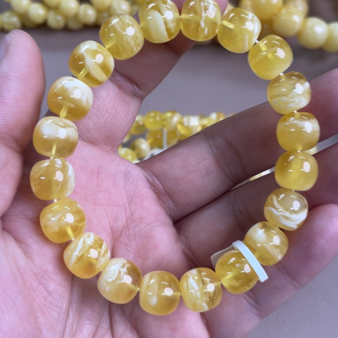 琥珀裸石未镶嵌2190000000