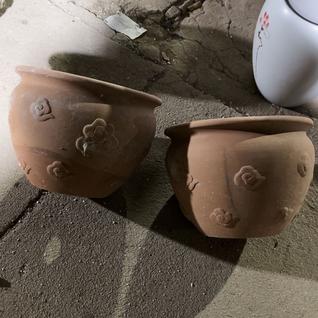 紫砂花盆花盆的颜色是