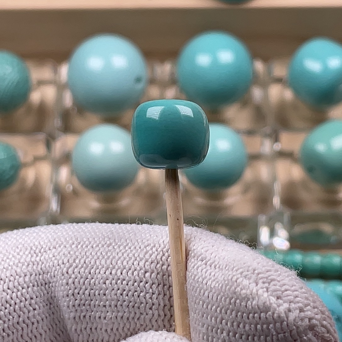 绿松石未镶嵌原矿绿松石