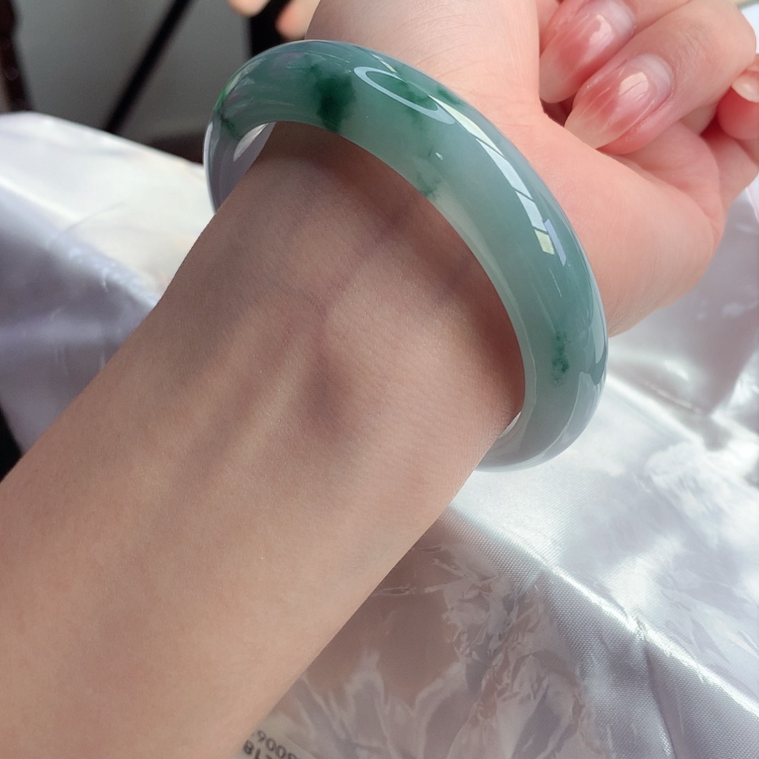 翡翠手镯未镶嵌天然A货翡翠57/58