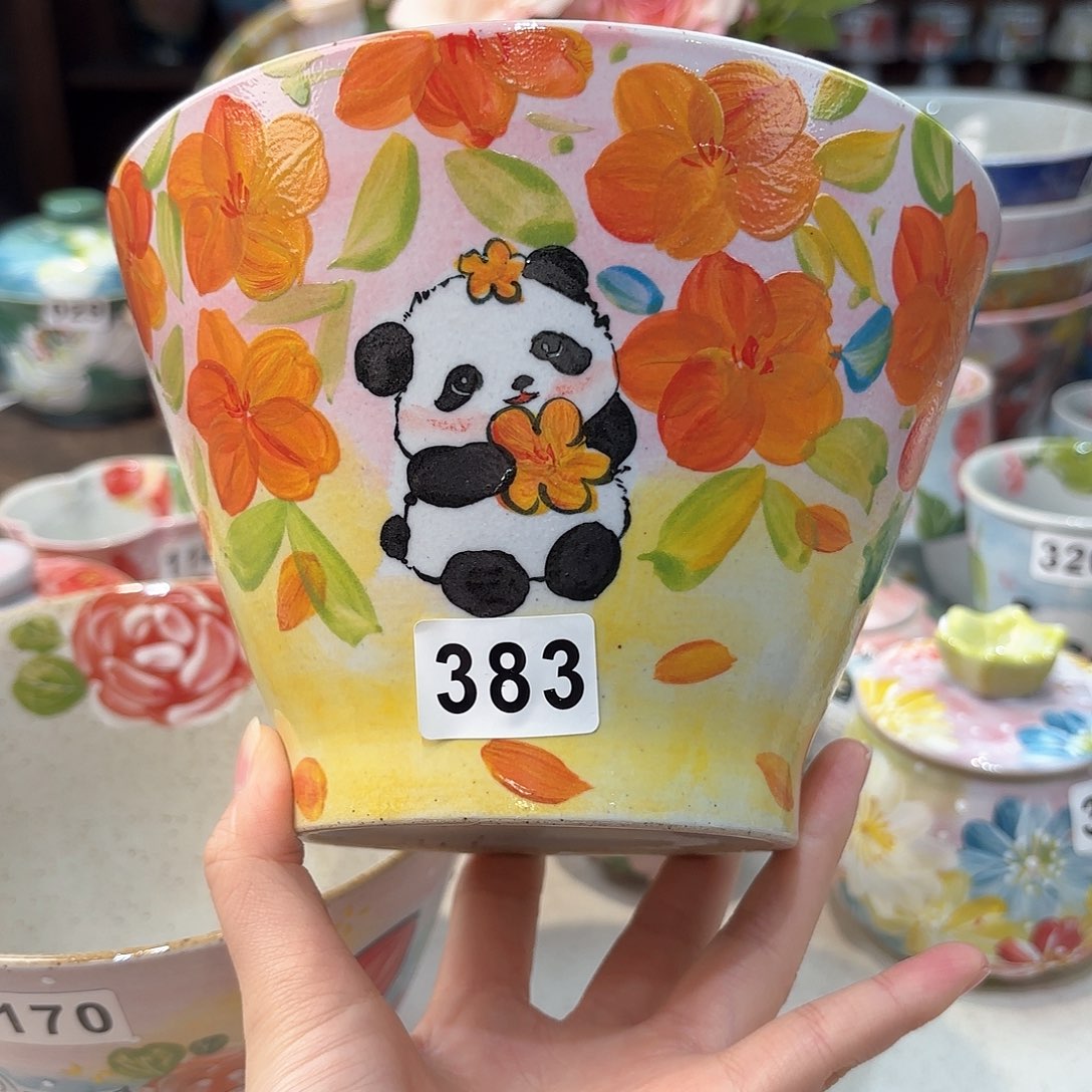 瓷片兔兔好可爱啊我