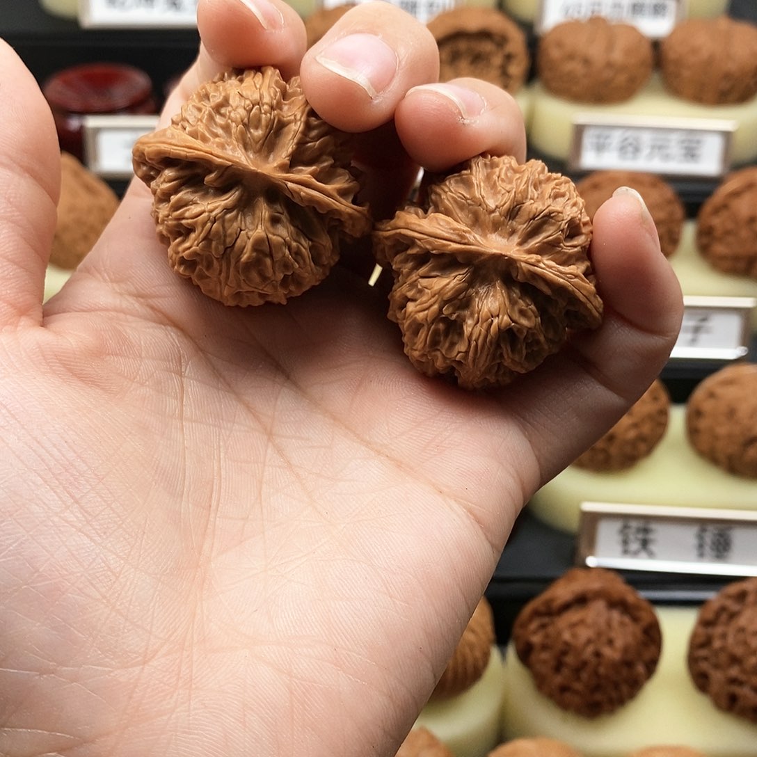 文玩核桃把件苹果园38全品1933