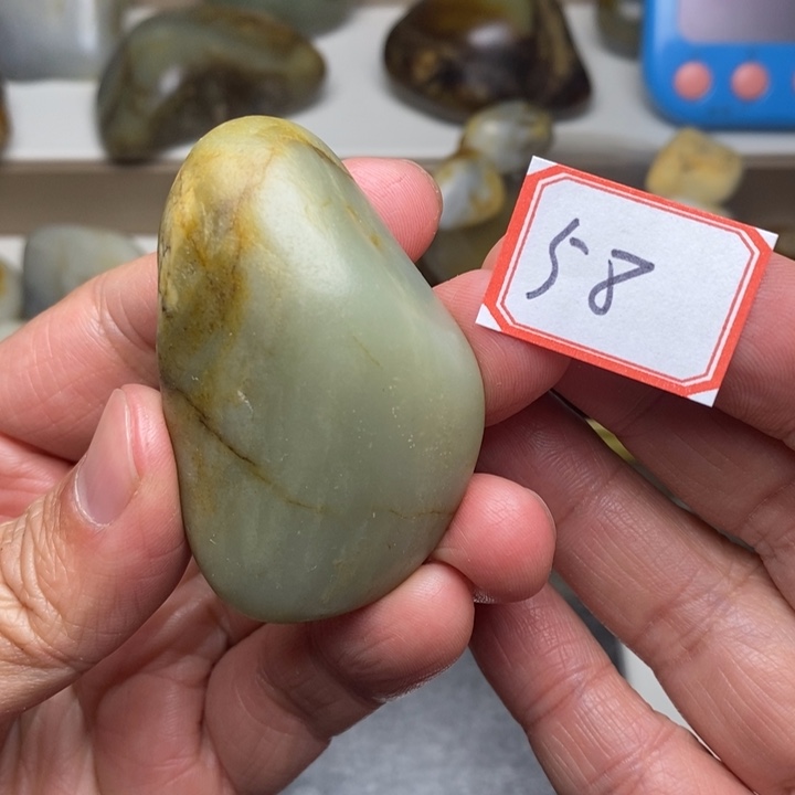 未镶嵌和田玉把件58