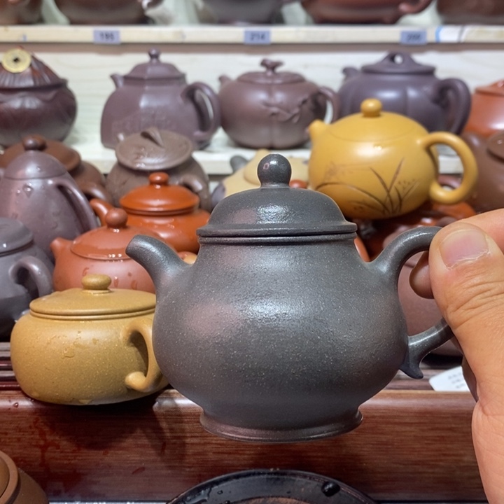 茶壶紫砂精工制作