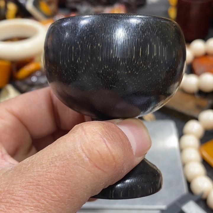 滴血莲花菩提吊坠