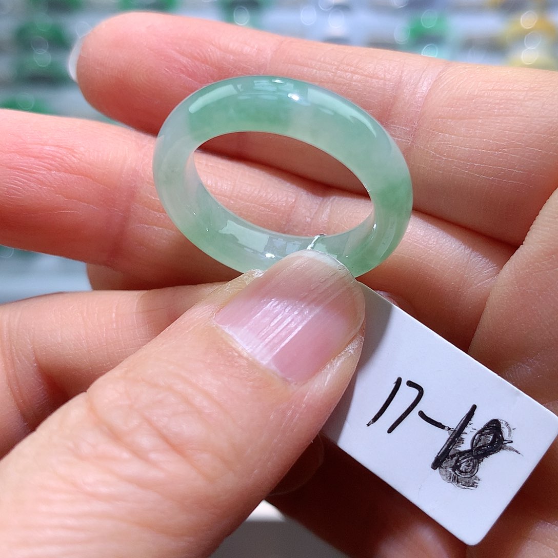 翡翠戒指未镶嵌17-18号