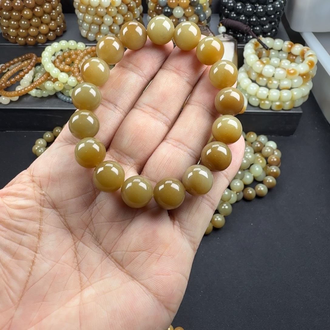 和田玉未镶嵌手链