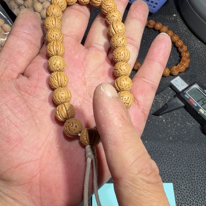 张***生桃核吊坠野生小核桃5