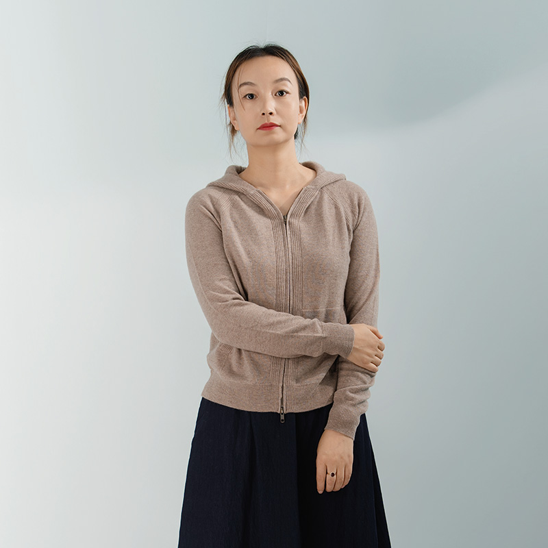 圣雪绒婉牧100山羊绒衫百搭显瘦长袖连帽法式甜美纯色开衫女毛衫