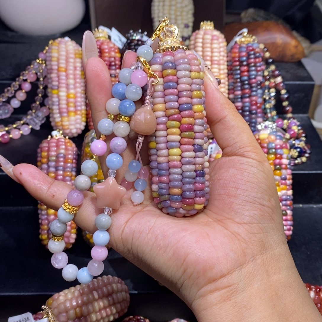 玉小***7文玩玉米高货马卡龙➕定制阿拉善链子