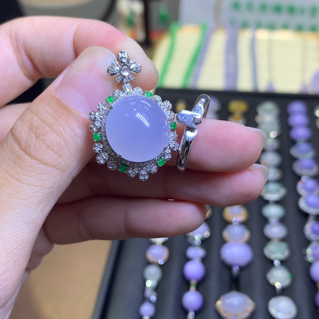 翡翠18K金镶嵌颈饰翡翠（两用款）