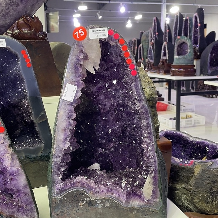 水晶未镶嵌大型摆件（非配饰）