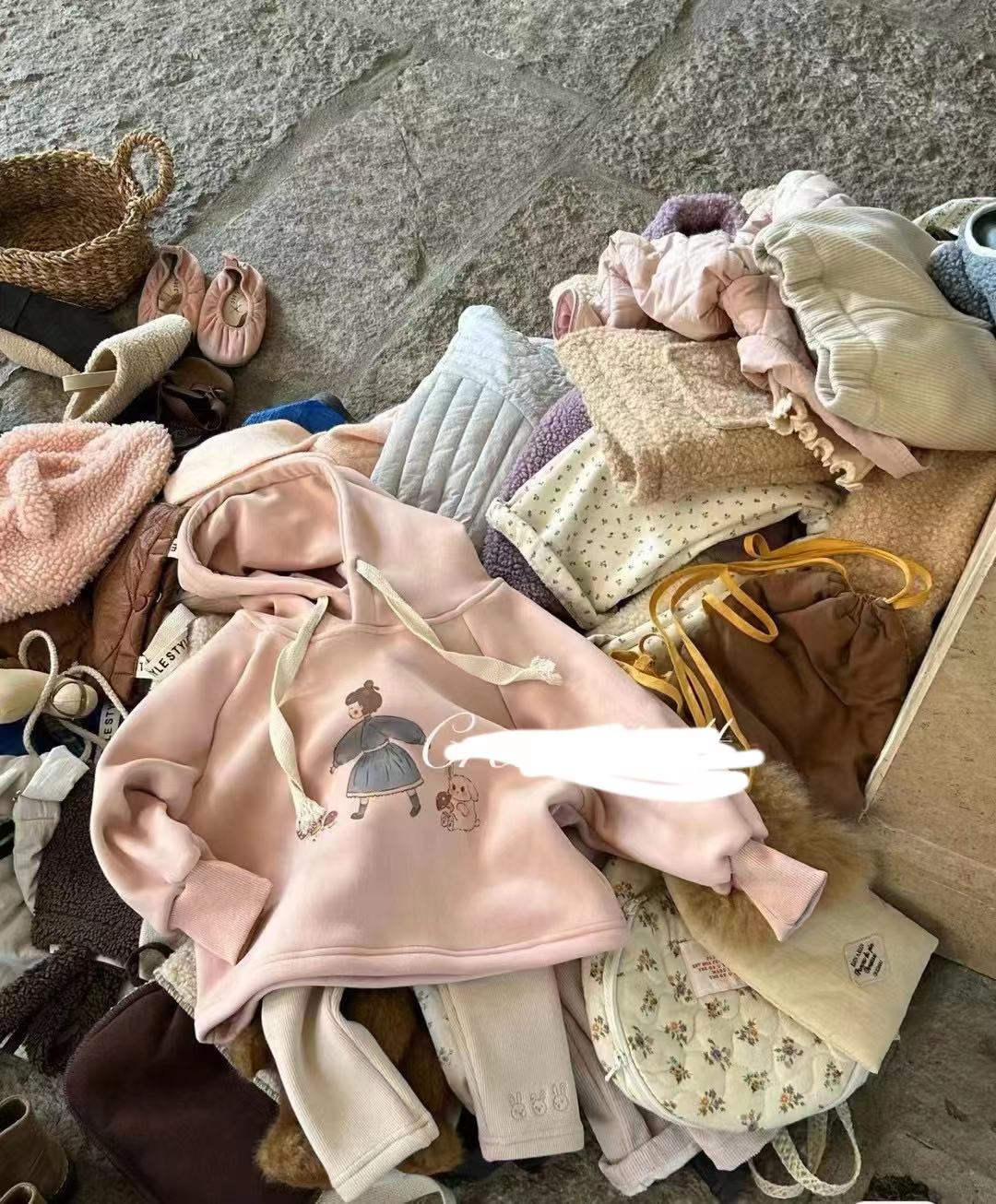 【露露】NO退NO换品牌童装集合春秋款合集卫衣T