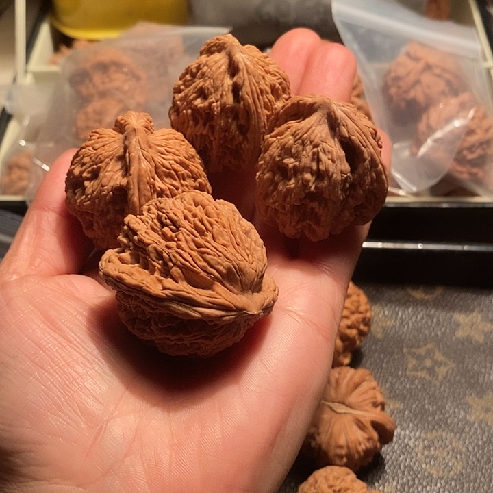 春***冬手串/手链橄榄核唐上虎