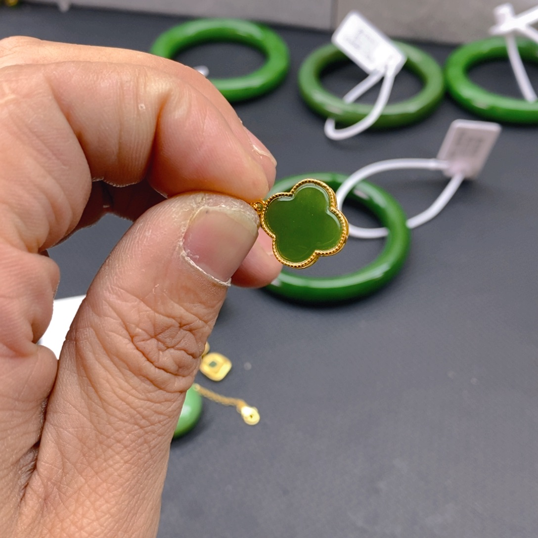 和田玉（碧玉）颈饰银S925镶嵌