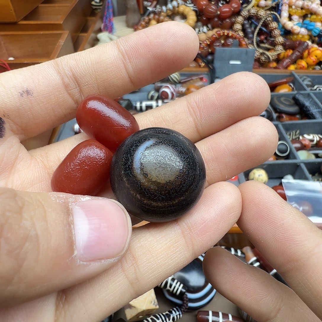 玛瑙/玉髓未镶嵌珠宝半成品