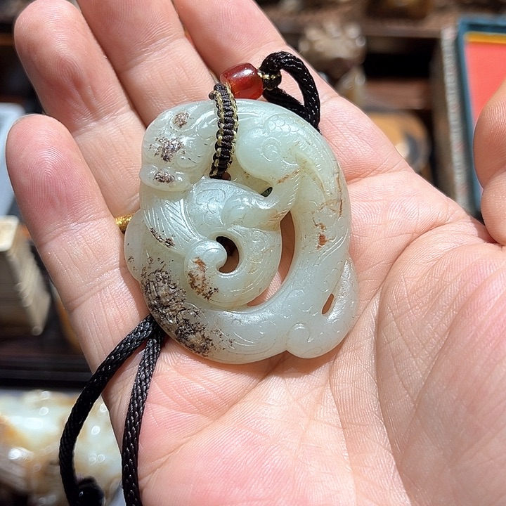 和田玉挂件未镶嵌往**零