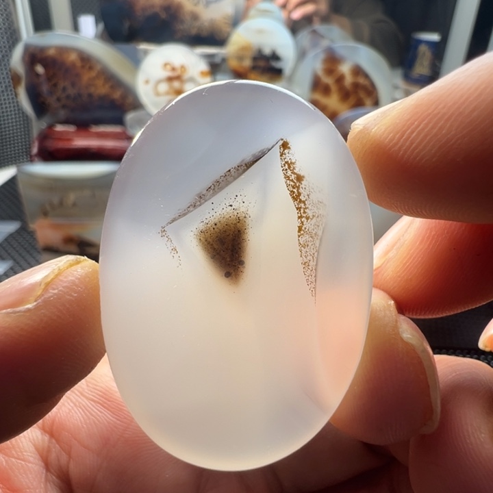 未镶嵌玛瑙/玉髓珠宝奇石